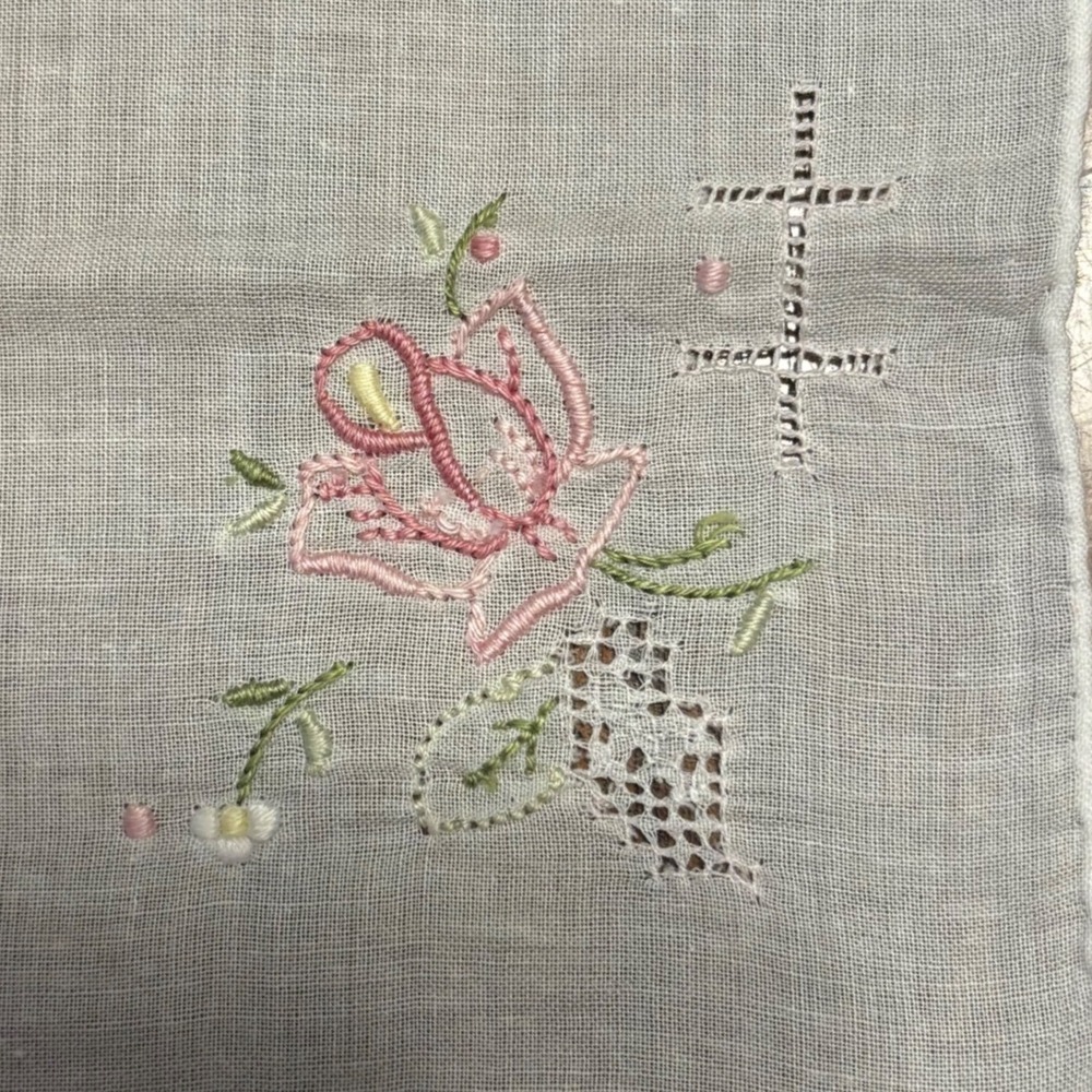 Vintage White Hand Embroidered Floral Rosebud Linen Handkerchief Pocket Square